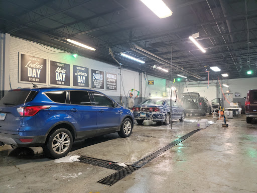 Avondale Car Wash Spa Chicago. Cook County. Illinois 1 word3