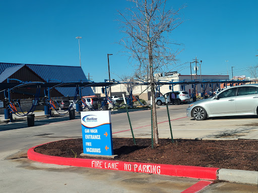 BlueWave Express Car Wash Beaumont. Jefferson County. Texas 1 word3