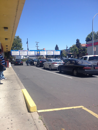 Bubbles Car Wash Express Richmond. Contra Costa County. California 1 word2