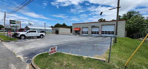 Castrol Quality Lube & Car Wash Douglas. Coffee County. Georgia 1 word2