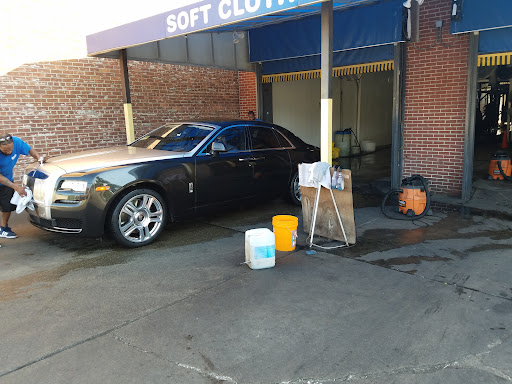 Celebrity Car Wash & Detail Detroit. Wayne County. Michigan 1 word3
