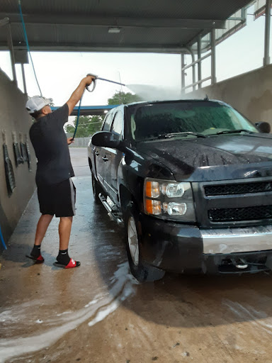 Champion Car Wash Waco. McLennan. Texas 1 word3