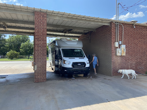 Cliff Drive Car Wash Graham. Young County. Texas 1 word3