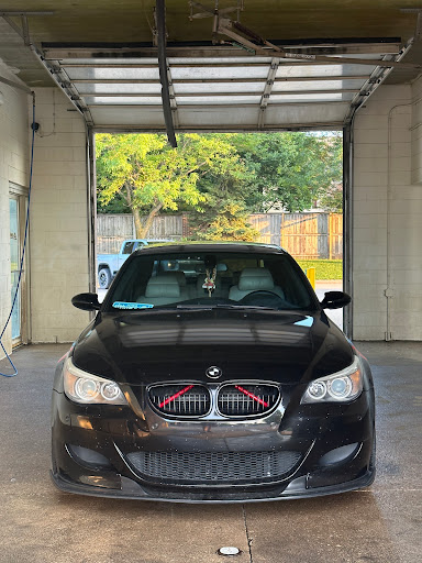 Clive Laser Wash Clive. Polk County. 1 word1