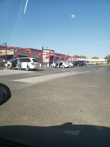 Fast Track Car Wash Modesto. Stanislaus County. California 1 word3