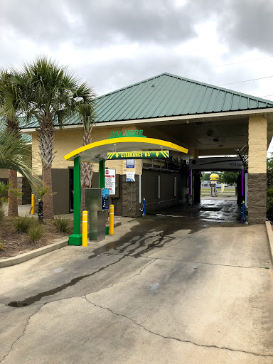 Fusion H2O Car Wash Moss Point. Jackson County. Mississippi 1 word2