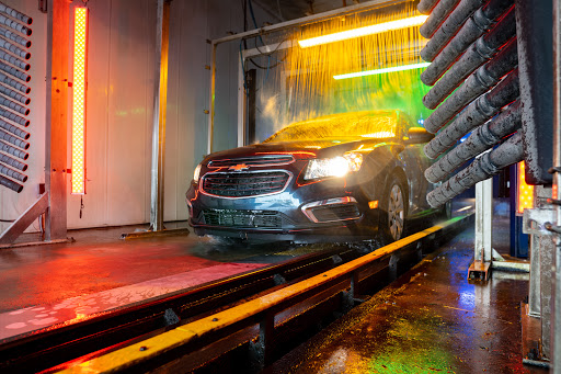 In and Out Express Carwash Ruskin. Hillsborough County. Florida 1 word1