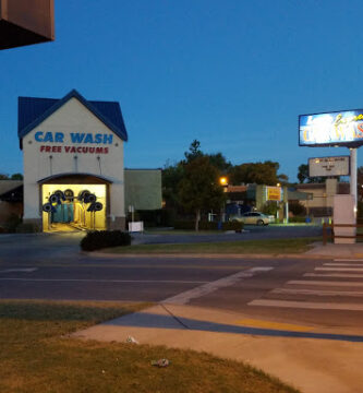 Lewis Express Car Wash Tulsa. Tulsa County. Oklahoma 2 word1