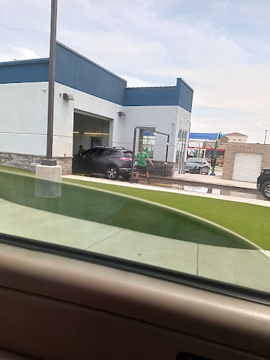 Lonestar Suds Express Car Wash Lubbock. Lubbock County. Texas 1 word2