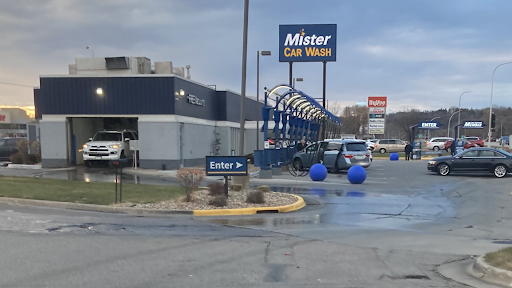 Mister Car Wash Rochester. Olmsted County. Minnesota 1 word1