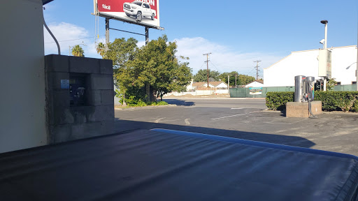 Pacific Car Wash Bell. Los Angeles County. California 1 word1