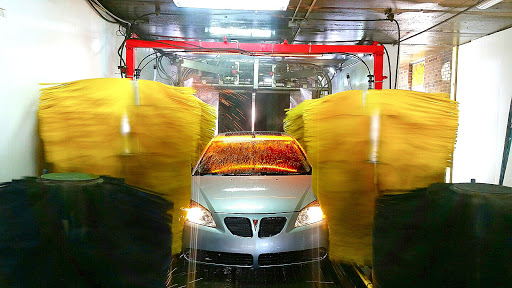 Performance Plus Quick Oil Change & Car Wash Lansing. Ingham County. Michigan 1 word2