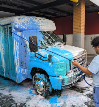 Ron's Car Wash Winter Haven. Polk County. Florida 2 word2