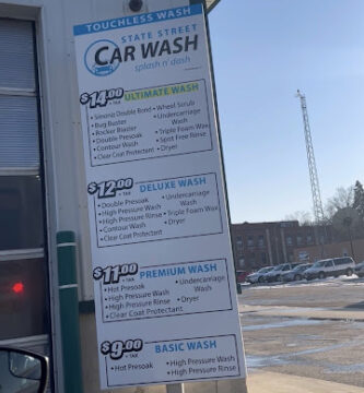 Ruhnke Brothers Car Wash Algona. Kossuth County. 1 word1