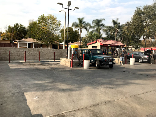 Self Service Car Wash Pomona. Los Angeles County. California 1 word3