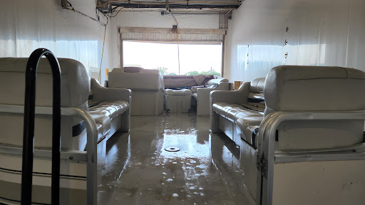 Squeeky Clean Car Wash Alexandria. Douglas County. Minnesota 1 word3