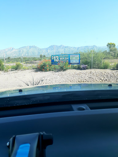 Surf Thru Express Car Wash Tucson. Pima County. Arizona 1 word3