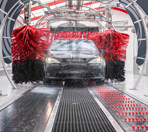 Tommy's Express® Car Wash Stevens Point. Portage County. Wisconsin 1 word2