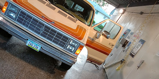 Ultimate Auto Wash Des Moines. . 1 word1