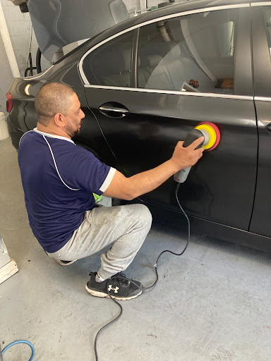 castillo auto detailing Lowell. Middlesex County. Massachusetts 1 word3
