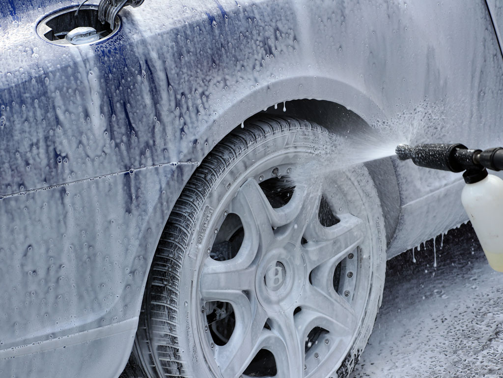 Car Washing In Winter 1 word2