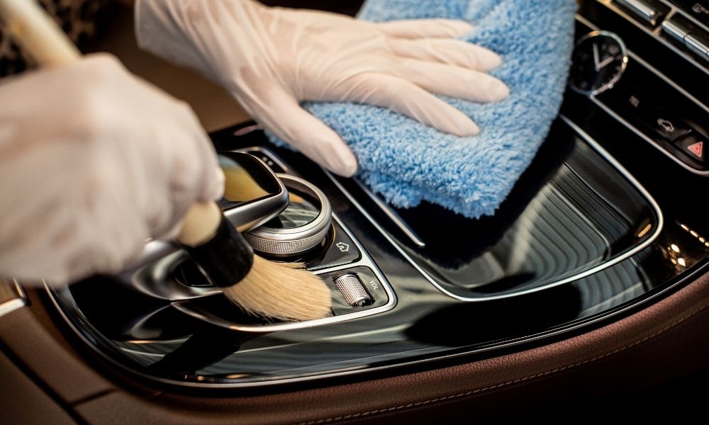 Clean The Car Interior 1 word2